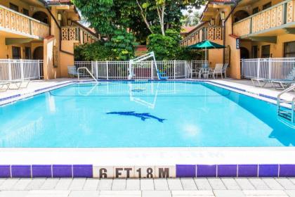 Days Inn  Suites by Wyndham Altamonte Springs Florida